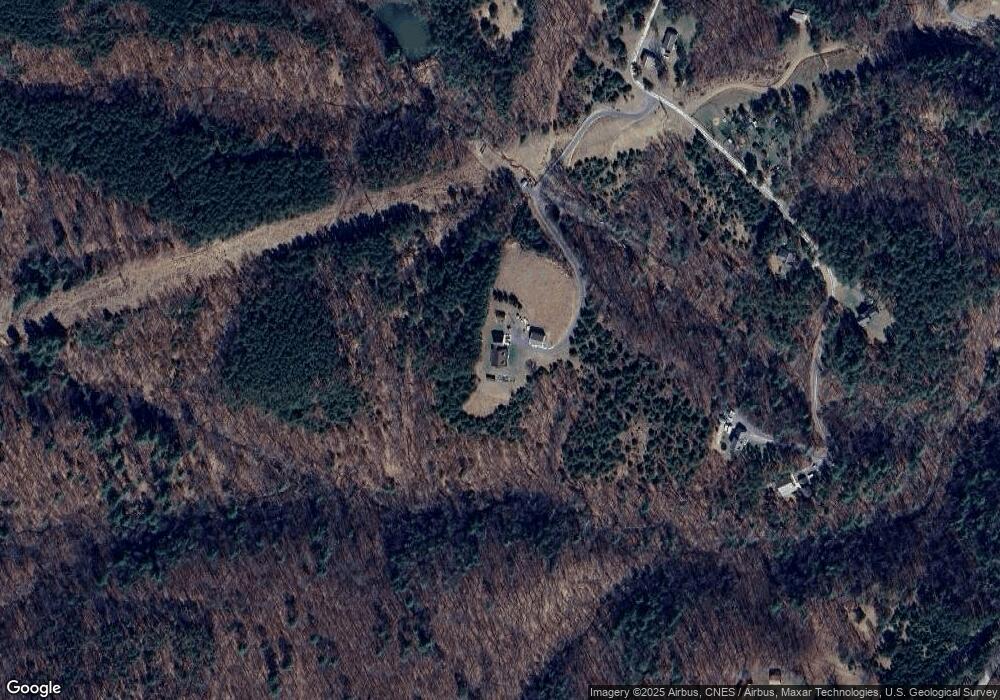 182 Tom Cobert Ln, Berkeley Springs, WV 25411 - photo 1