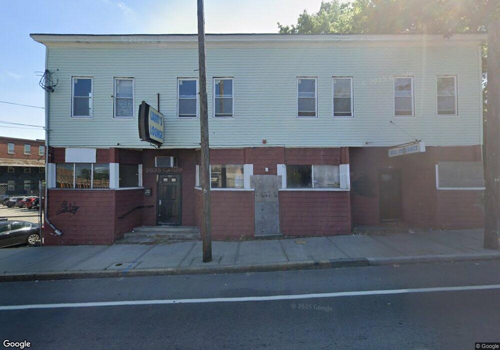 138 Dexter St, Pawtucket, RI 02860 - photo 1