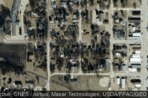 311 2nd Ave, Armstrong, IA 50514