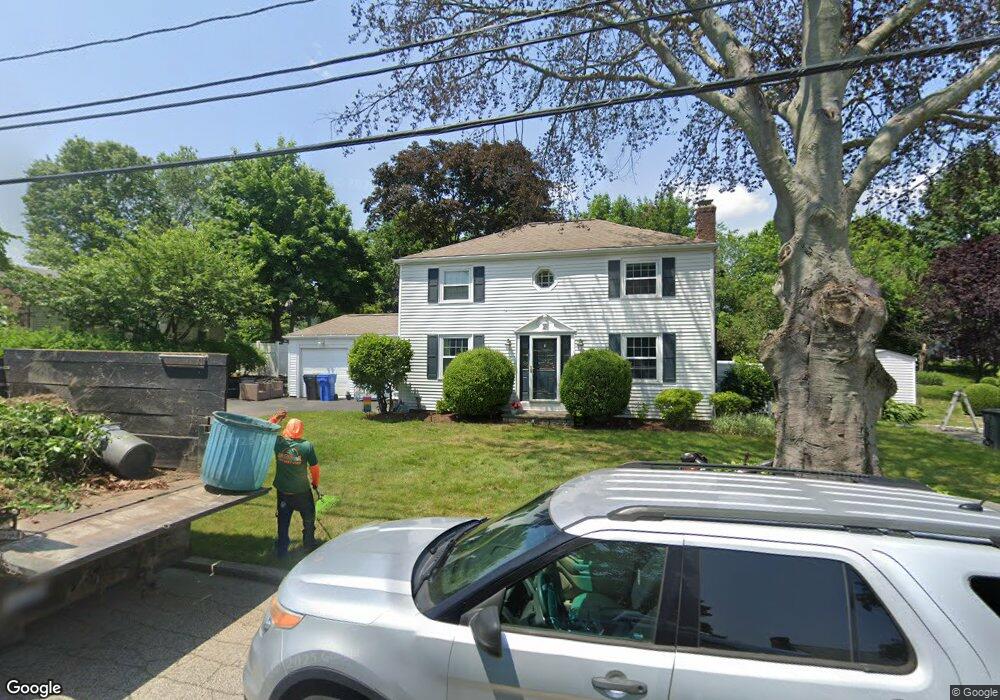 42 Begonia Dr, Cranston, RI 02920 - photo 1