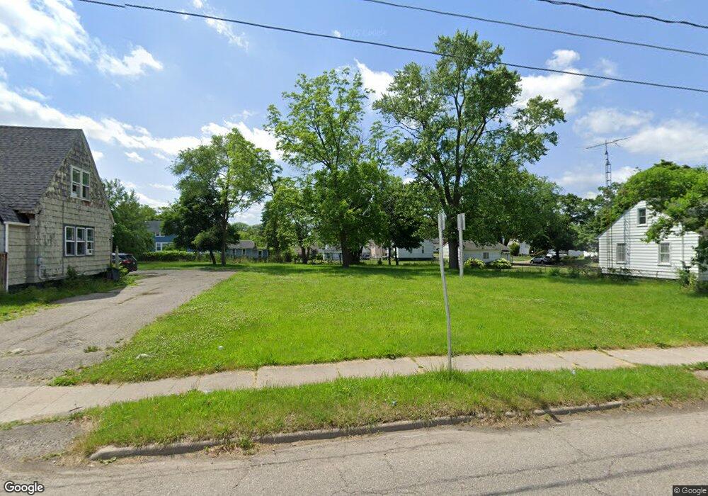 2510 Lapeer Rd, Flint, MI 48503 - photo 1