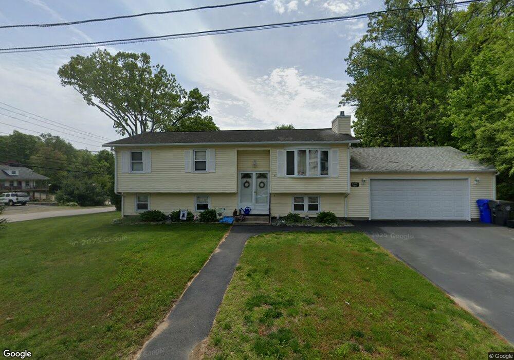4 Lowell St, West Warwick, RI 02893 - photo 1
