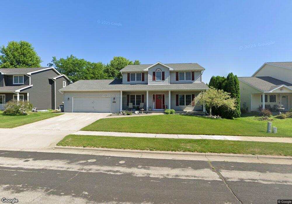 1007 Deerfield St, Holmen, WI 54636 - photo 1