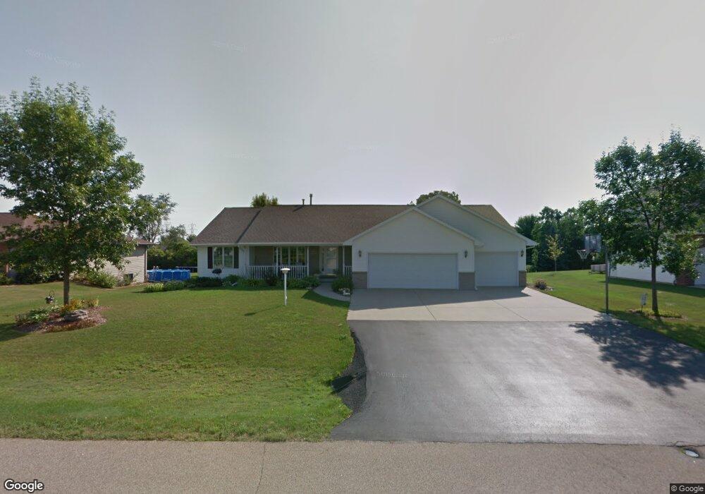 N9460 Andrew Dr, Appleton, WI 54915 - photo 1