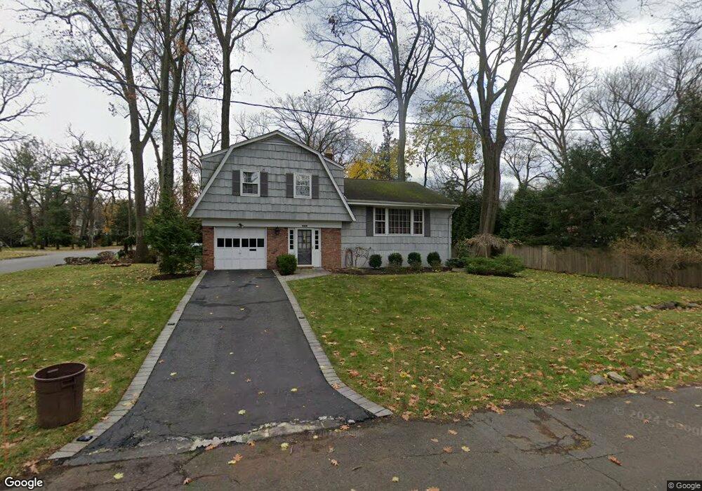 426 Baldwin Ave, Haworth, NJ 07641 - photo 1