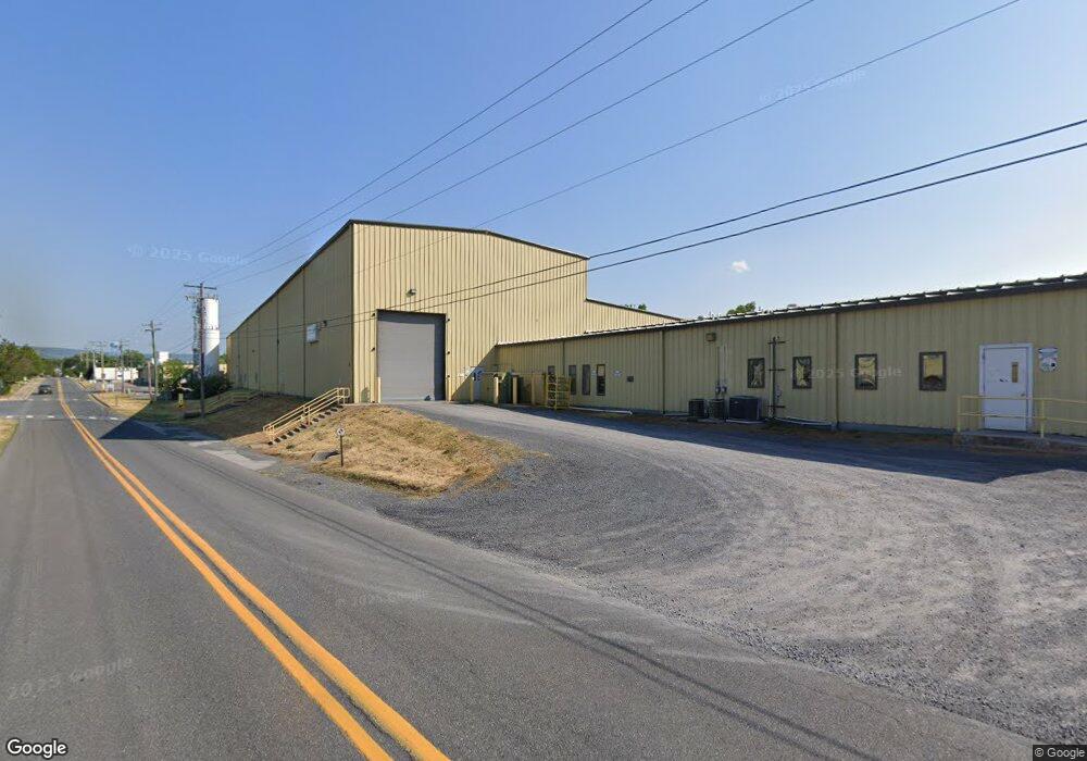 871 E Queen St, Strasburg, VA 22657 - photo 1