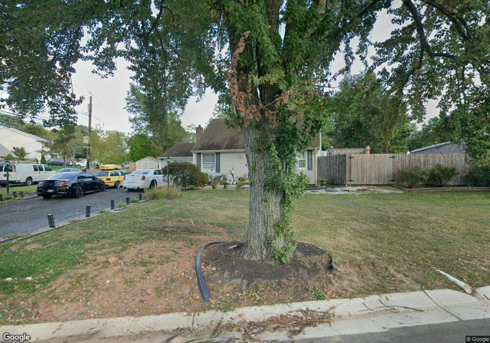 11 Wilcox Rd, New Brunswick, NJ 08901 - photo 1