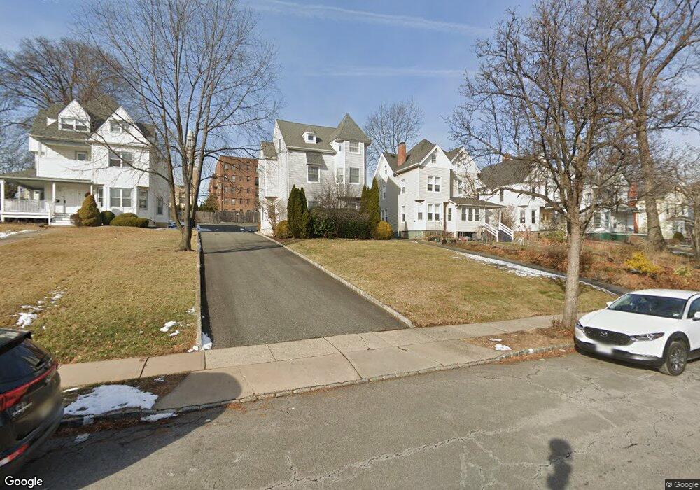 28 Forest St unit 2, Montclair, NJ 07042 - photo 1