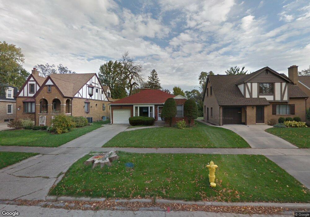 359 E Sherman Ave, Elmhurst, IL 60126 - photo 1