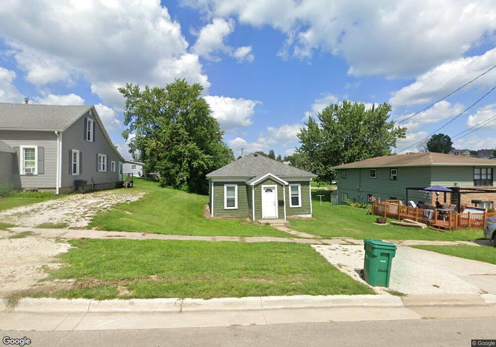 310 W Elm St, West Union, IA 52175 - photo 1