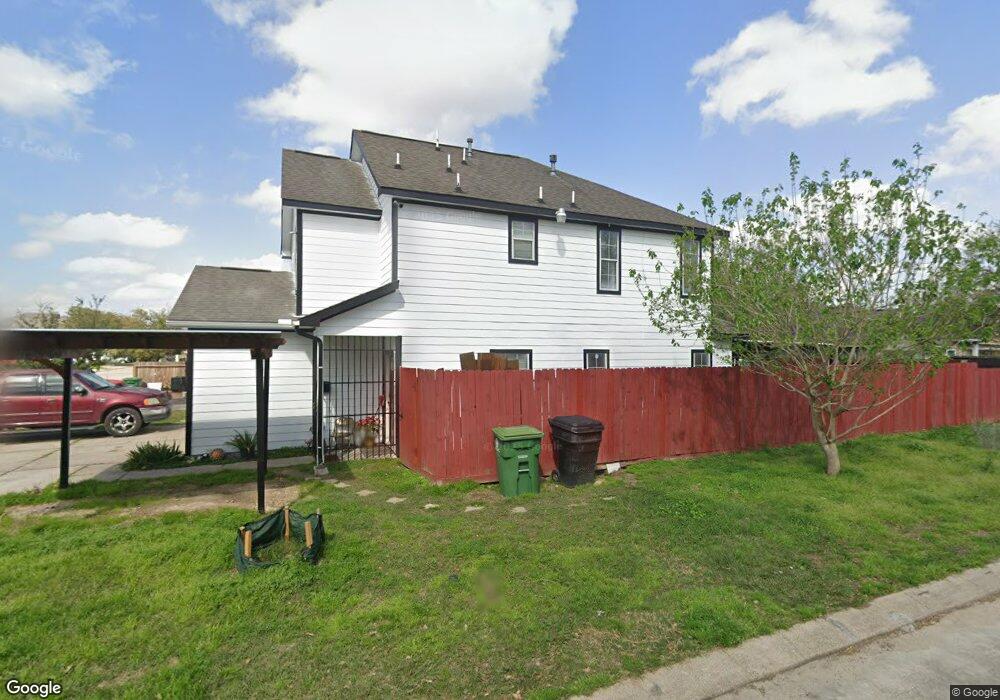 539 Firnat St, Houston, TX 77022 - photo 1