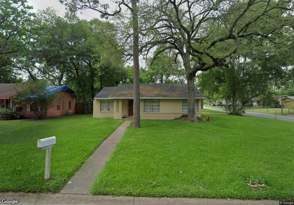 7321 Lakewood Dr, Houston, TX 77016 - photo 1