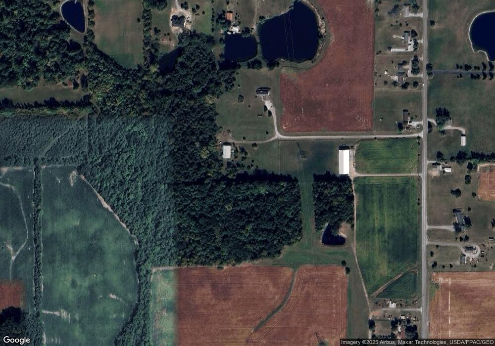 1489 N Thayer Rd, Lima, OH 45801 - photo 1