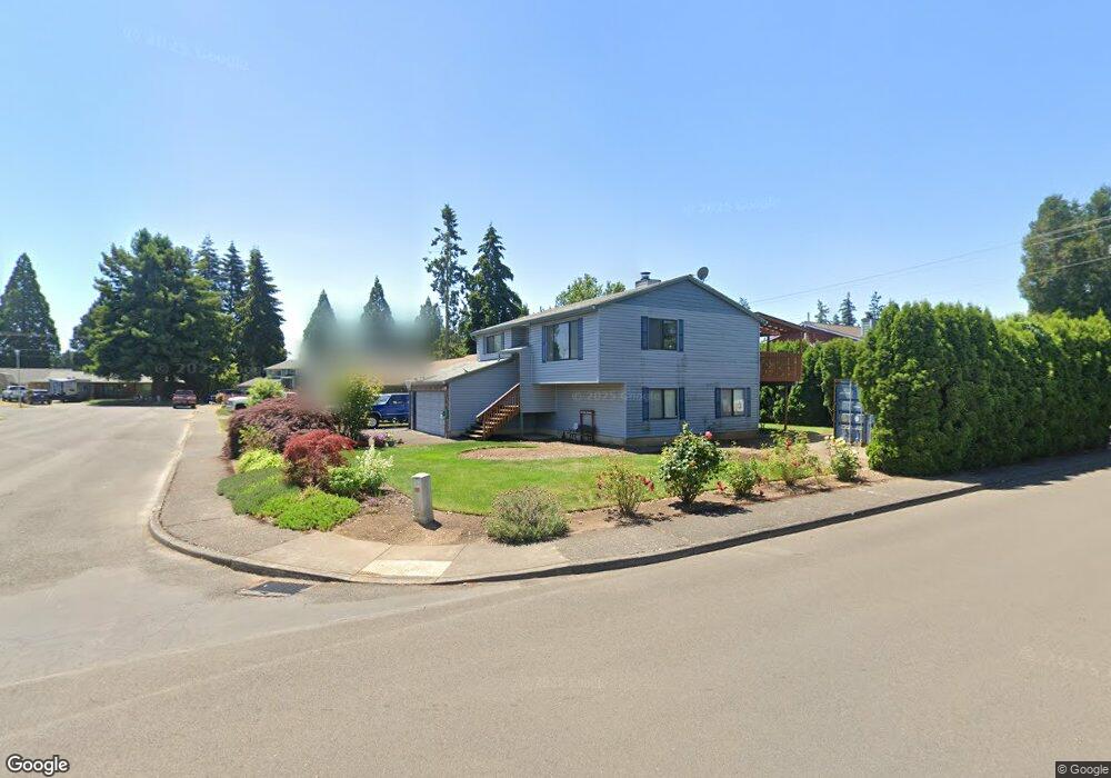 1115 S Elm Ct, Canby, OR 97013 - photo 1