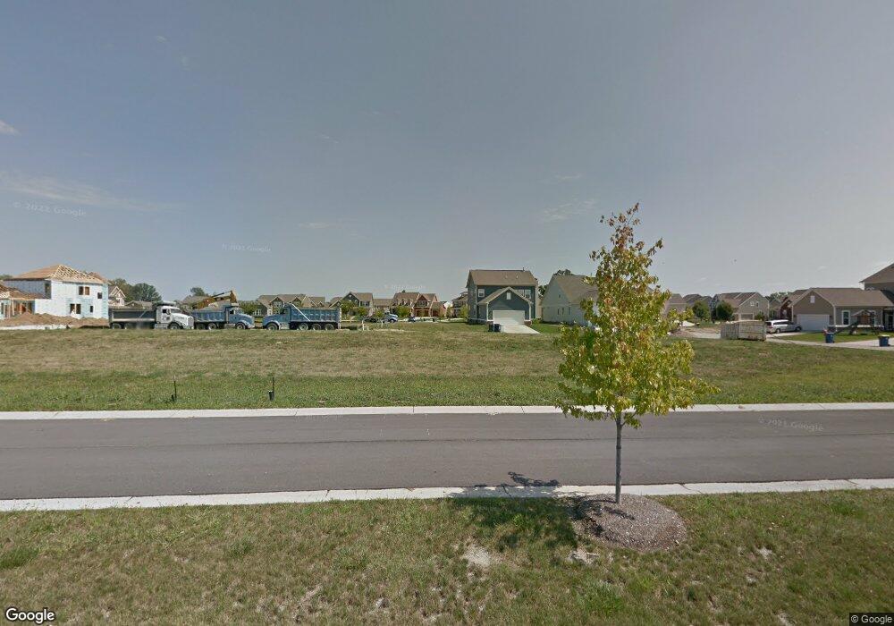 12975 Pennington Rd, Fishers, IN 46037 - photo 1