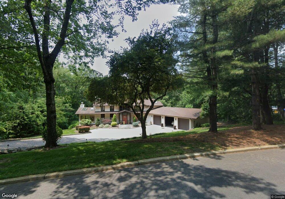 24 Round Hill Rd, Kinnelon, NJ 07405 - photo 1