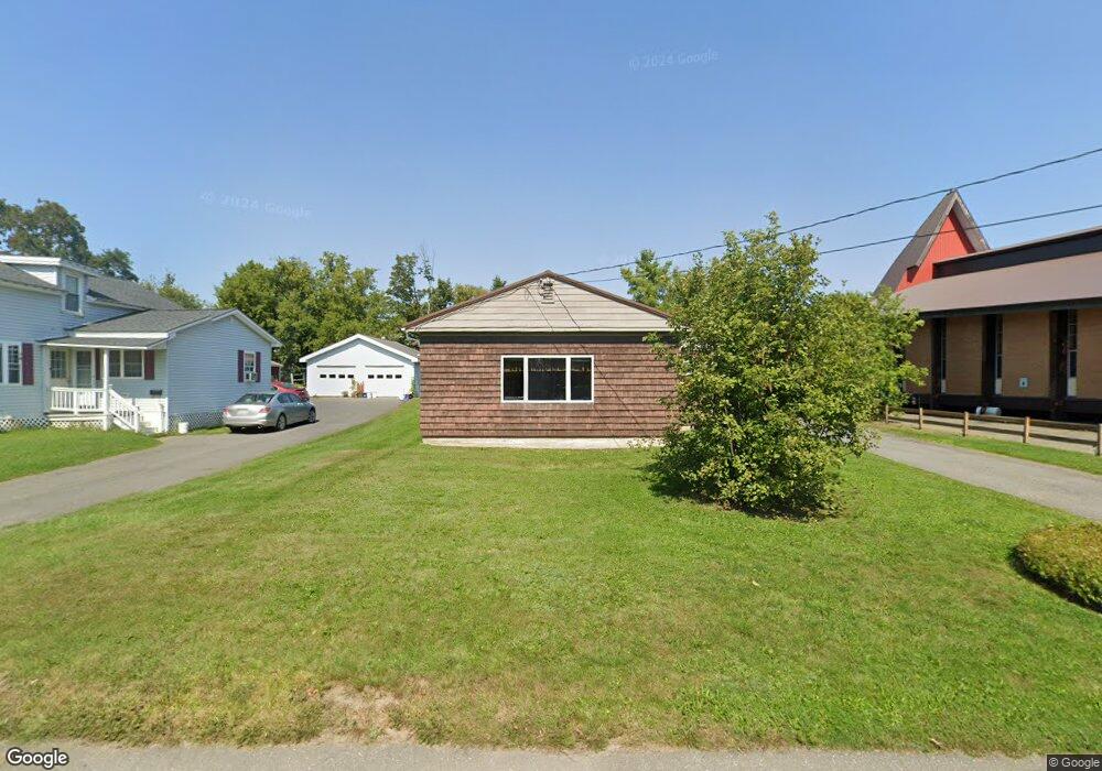 26 Vaughn St, Caribou, ME 04736 - photo 1