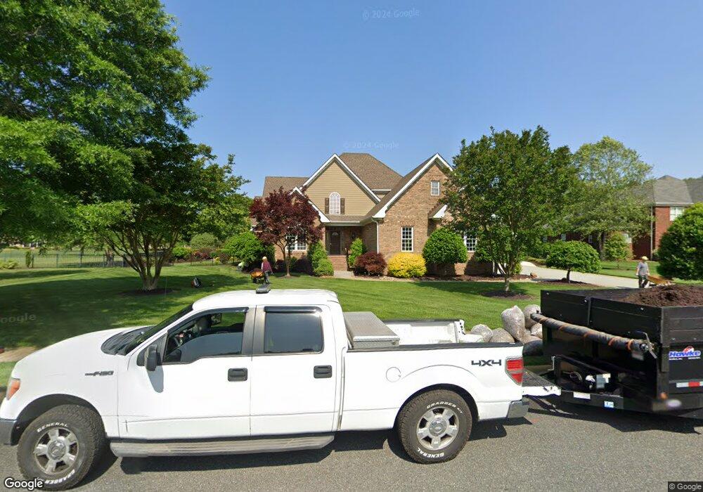 1616 Waterview Cir, Chesapeake, VA 23322 - photo 1