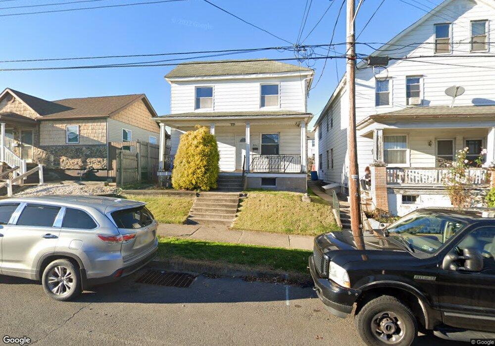 356 E Ridge St, Nanticoke, PA 18634 - photo 1