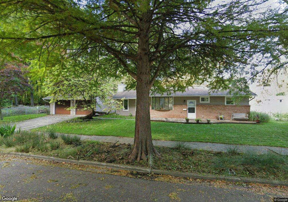3022 Sharon Ct, Lansing, MI 48910 - photo 1