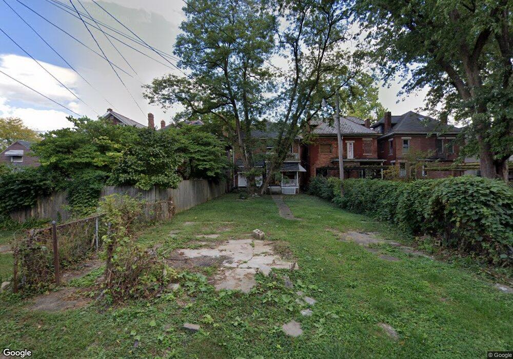 721 Wilson Ave, Columbus, OH 43205 - photo 1