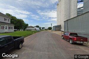 302 S 2nd Ave W, Truman, MN 56088
