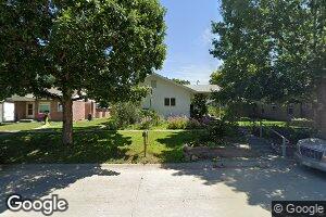 722 N 9th Ave, Broken Bow, NE 68822