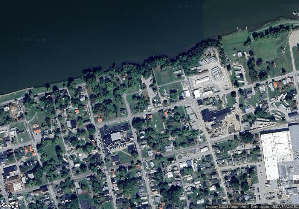 411 E 2nd St, Augusta, KY 41002 - photo 1