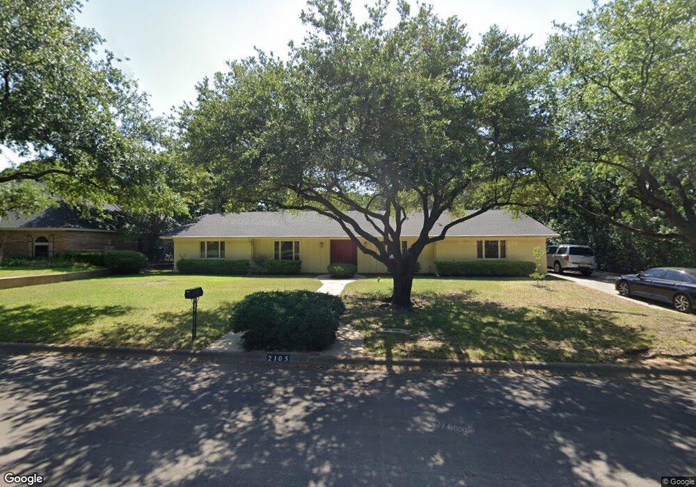 2105 Woodbrook St, Denton, TX 76205 - photo 1