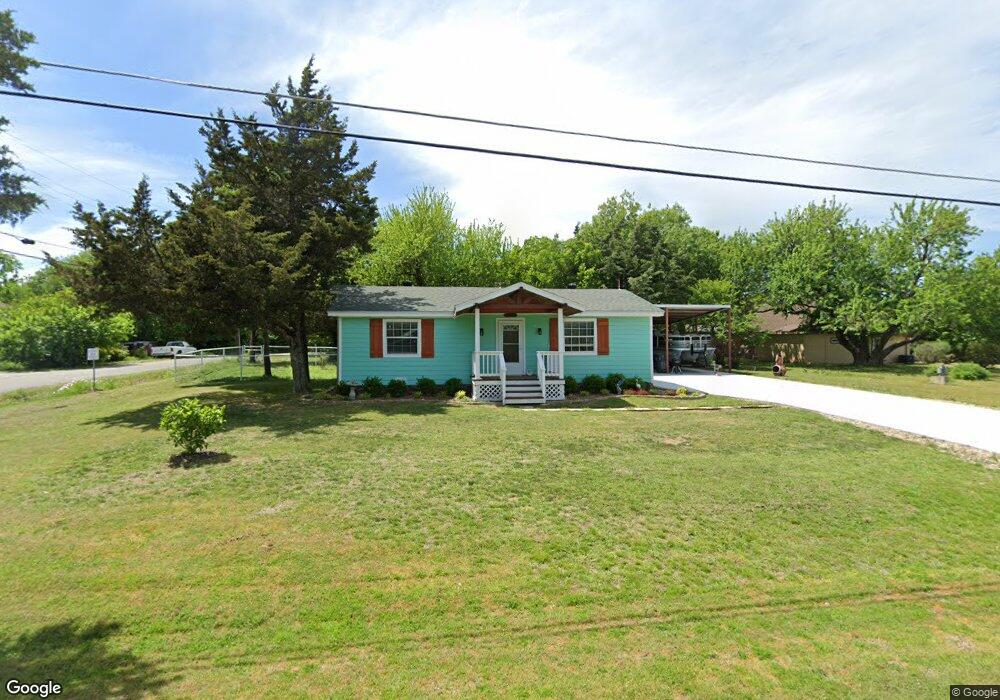 111 Cambridge Dr, Pottsboro, TX 75076 - photo 1