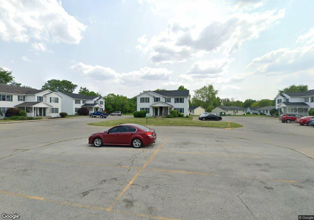 213 Stonewall Ct, Nappanee, IN 46550 - photo 1