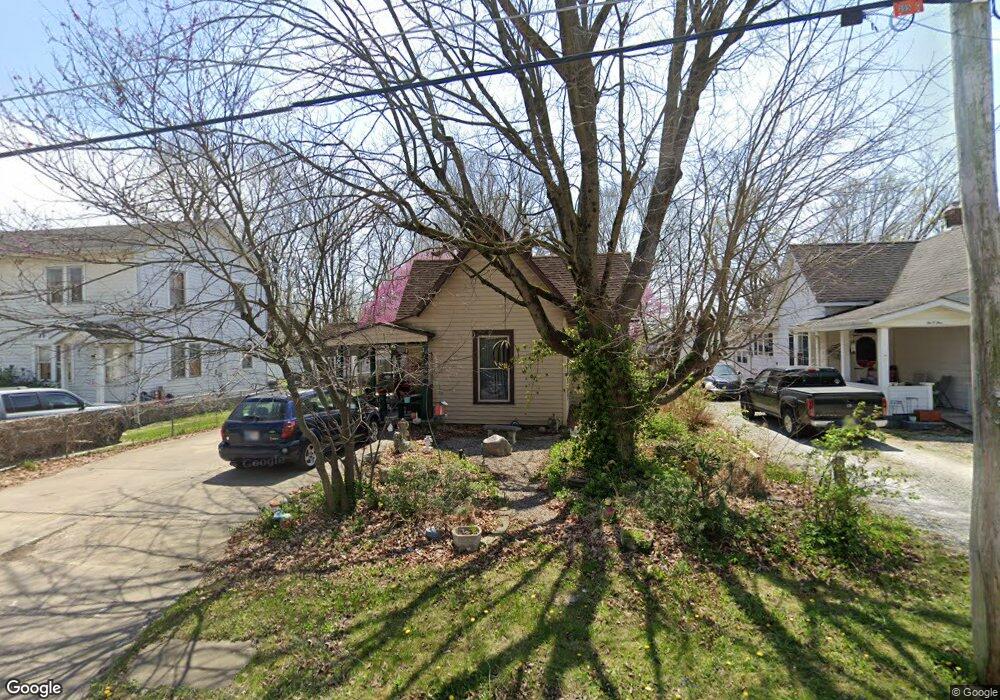 129 Court St, Anderson, IN 46012 - photo 1