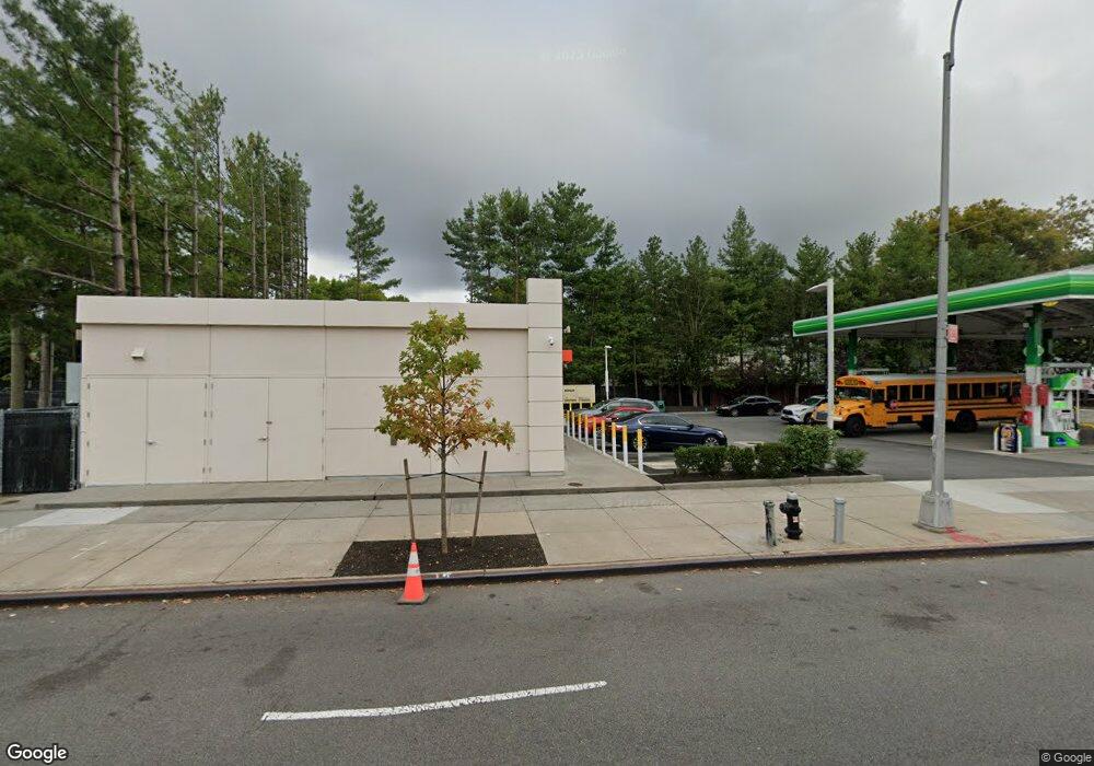 218-17 Northern Blvd, Bayside, NY 11361 - photo 1