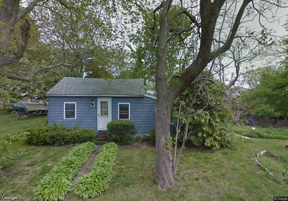 44 Kingston Ave, Wakefield, RI 02879 - photo 1