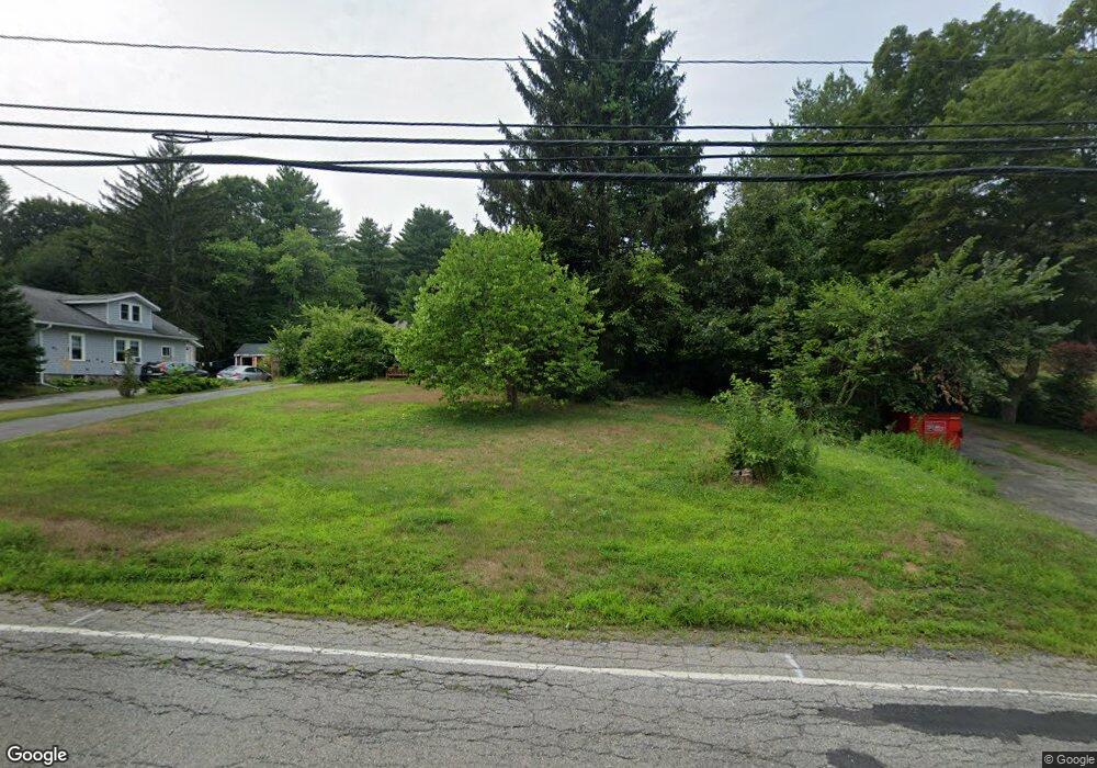 553 Gleasondale Rd, Stow, MA 01775 - photo 1