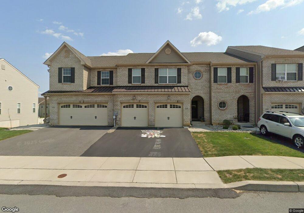 4489 Cottonwood Dr, Nazareth, PA 18064 - photo 1