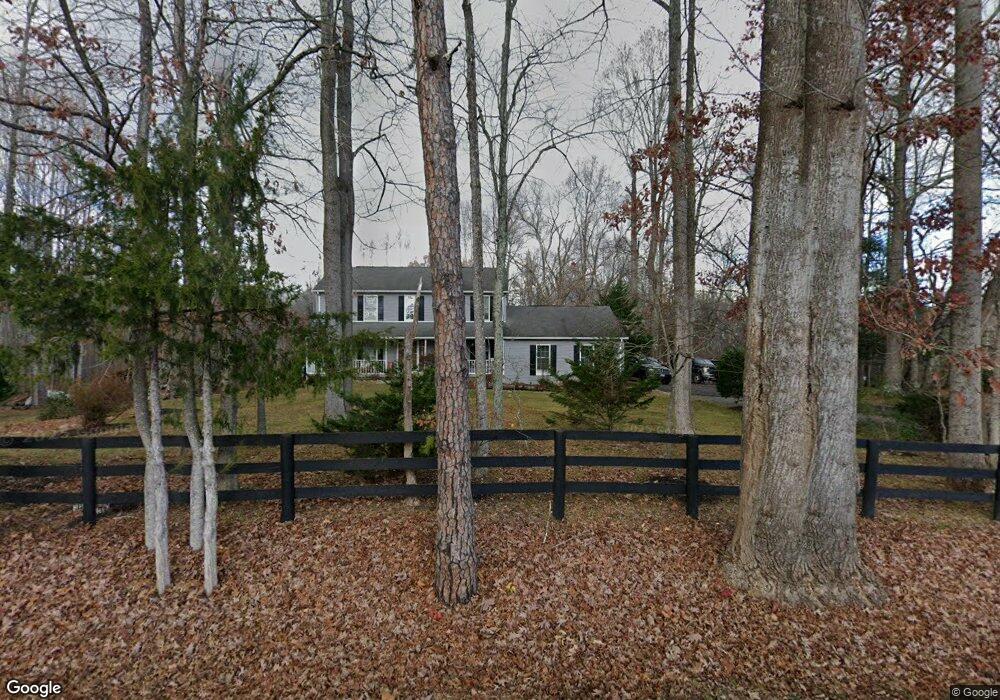 6439 Eggbornsville Rd, Castleton, VA 22716 - photo 1