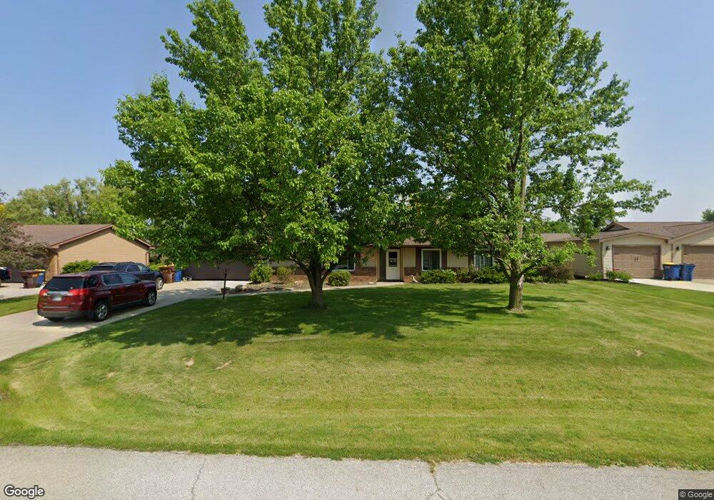 424 Bittersweet Ln, Ossian, IN 46777 - photo 1