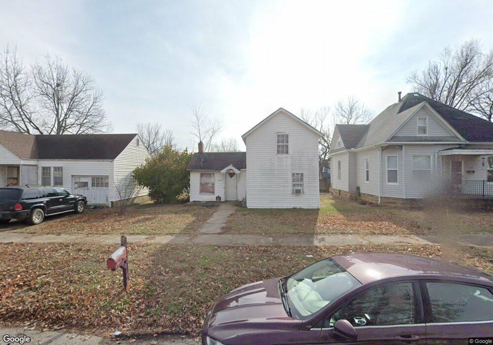 1714 Stevens Ave, Parsons, KS 67357 - photo 1