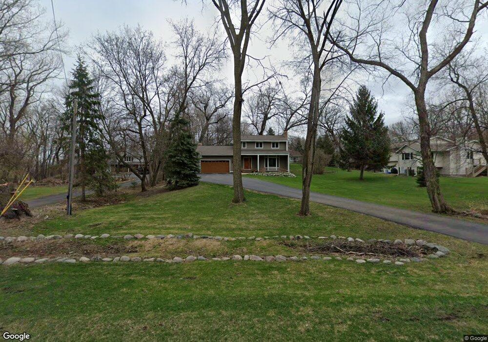 5031 Sparrow Rd, Minnetonka, MN 55345 - photo 1