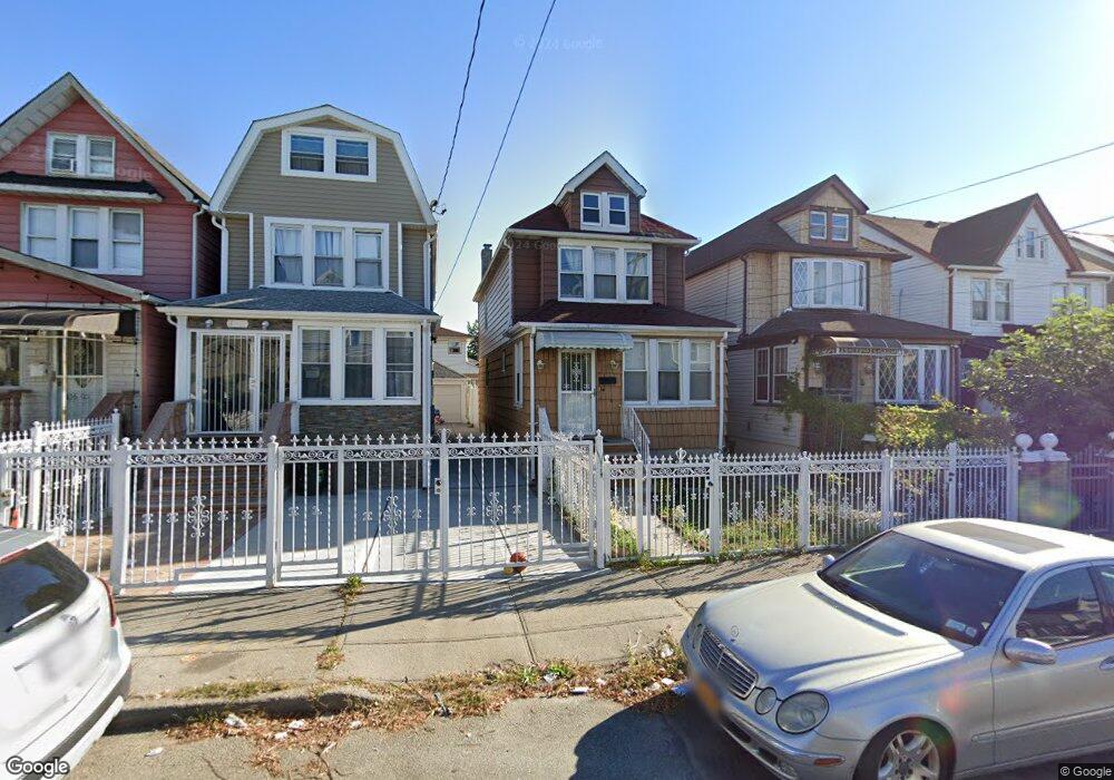 11607 155th St, Jamaica, NY 11434 - photo 1