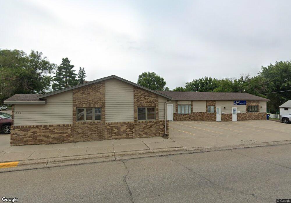 805 10th St SE, Jamestown, ND 58401 - photo 1