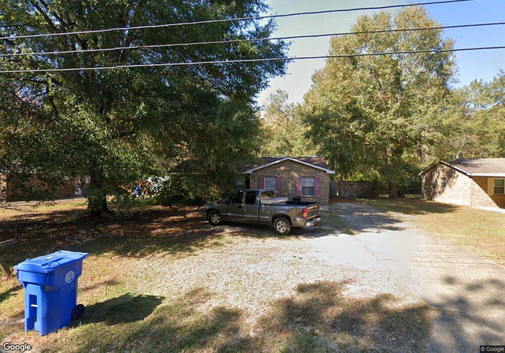 225 Stewart St, Prattville, AL 36067 - photo 1