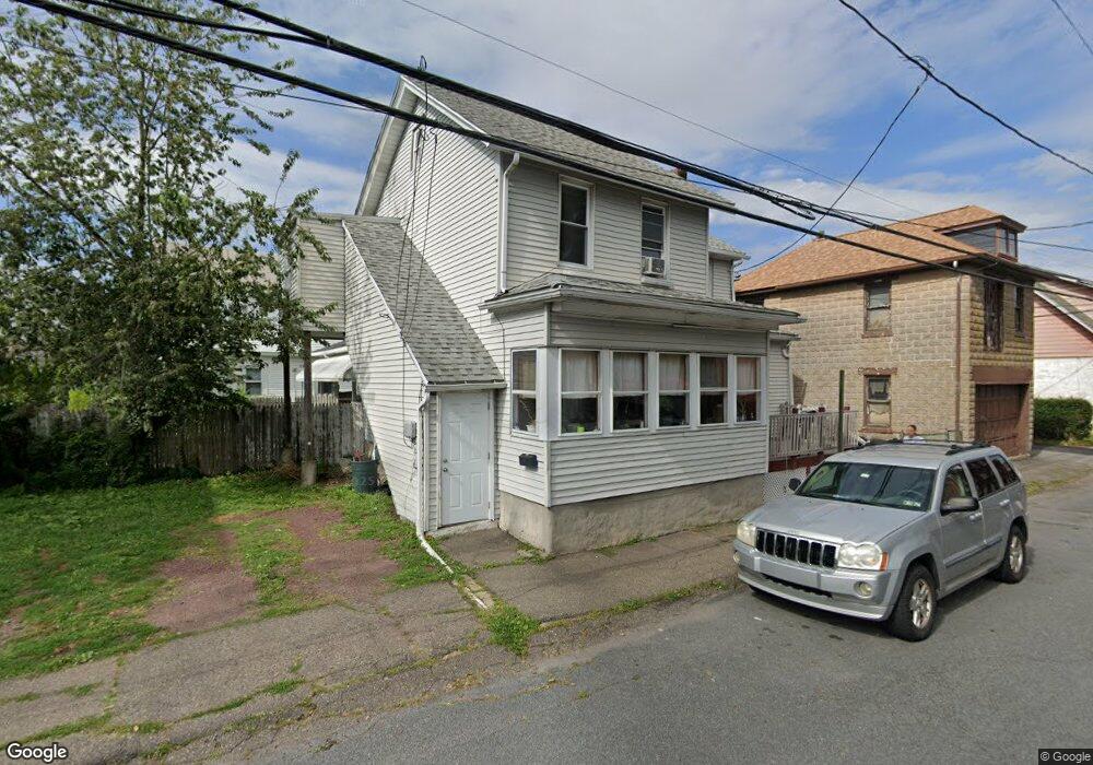 825 W 1st St, Hazleton, PA 18201 - photo 1