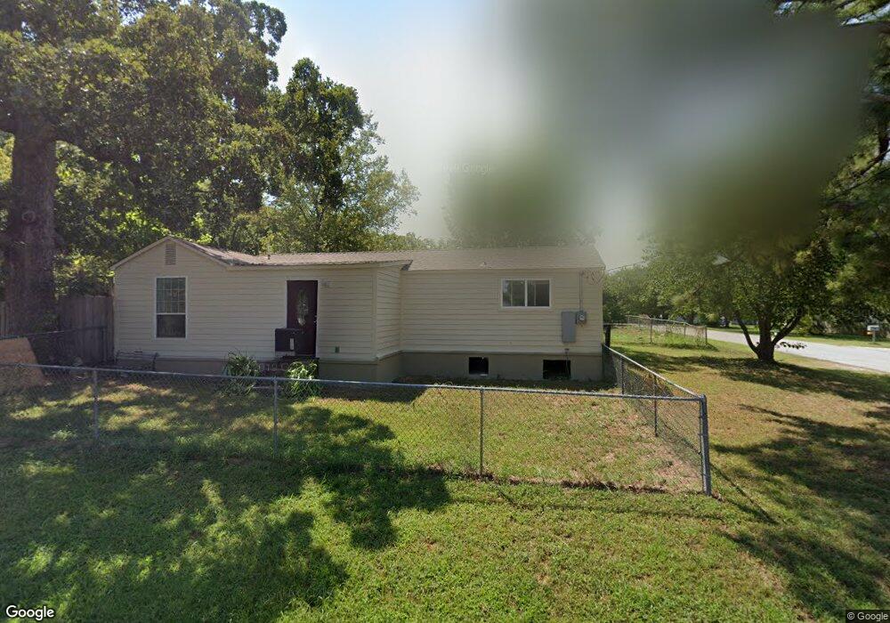944 W Ford St, Denison, TX 75020 - photo 1