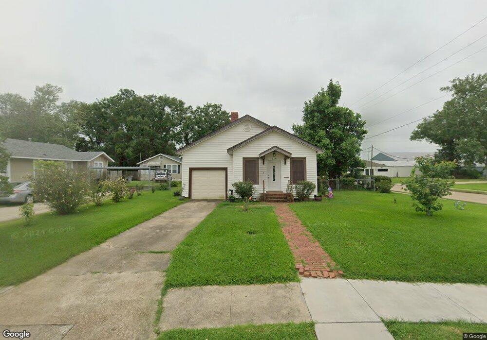 626 11th St, Lake Charles, LA 70601 - photo 1