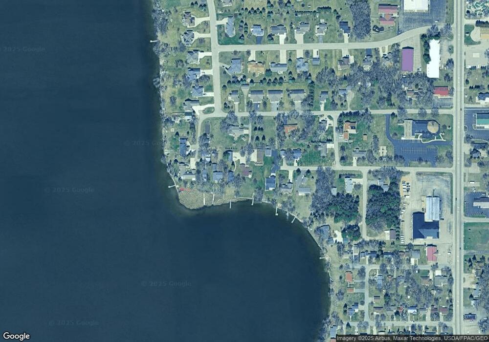 124 Bethesda St NW, Alexandria, MN 56308 - photo 1