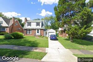 7529 Hillsdale Dr, Saint Louis, MO 63121