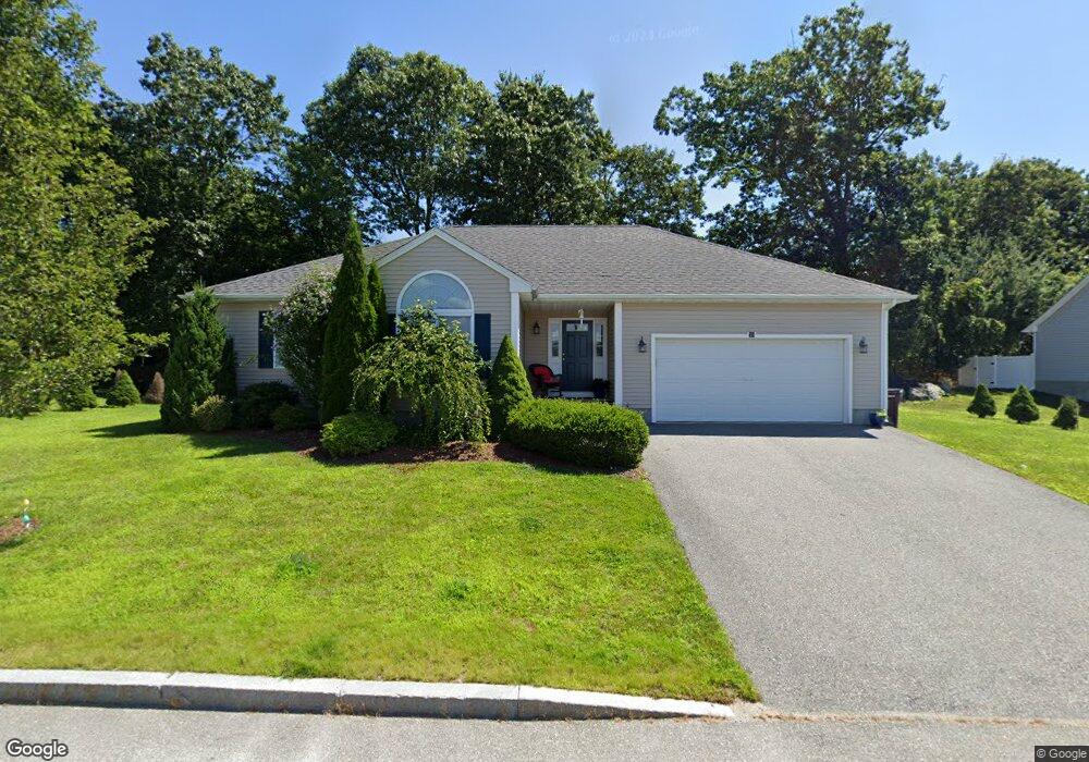 38 Fieldside Dr, Woonsocket, RI 02895 - photo 1