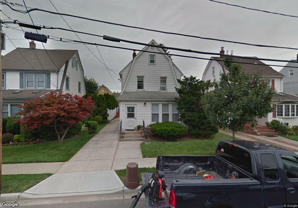 44 Geranium Ave, Mineola, NY 11501 - photo 1